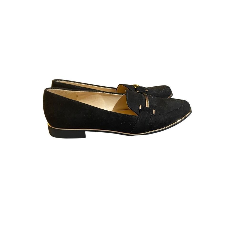 Liz Claiborne black loafer flats, gold accent women’s 7
